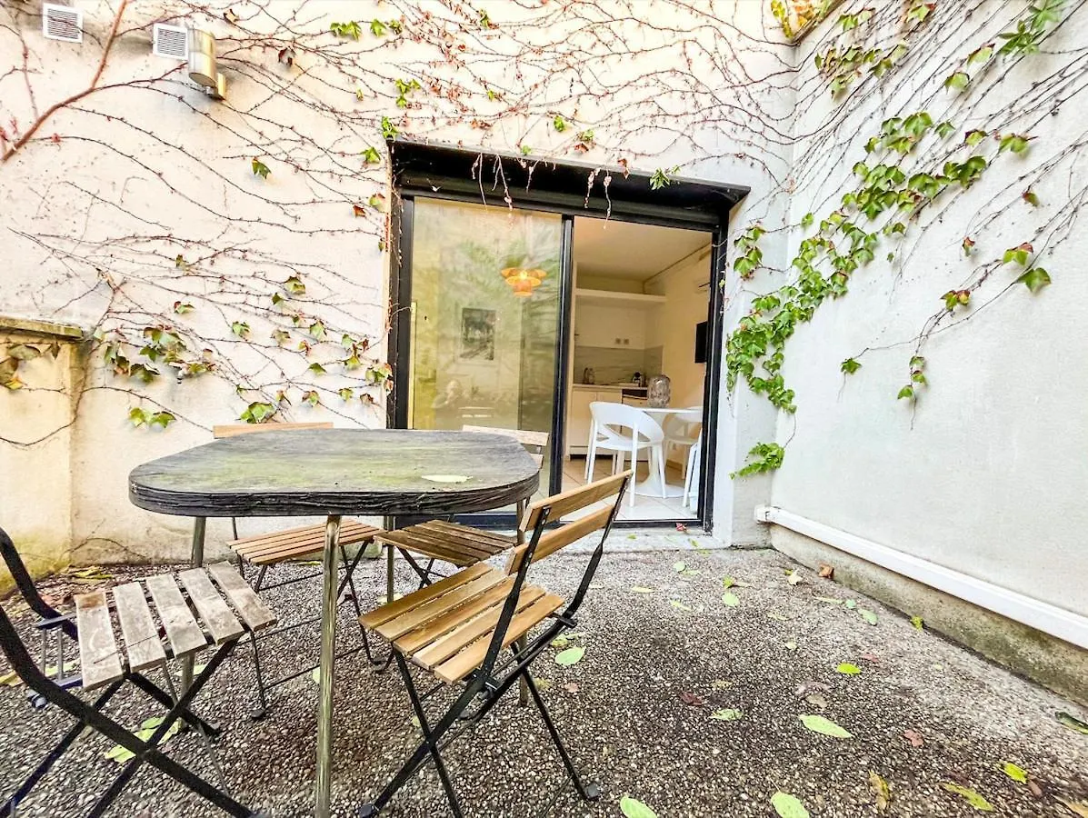 Suite Coumba Villeurbanne Francie