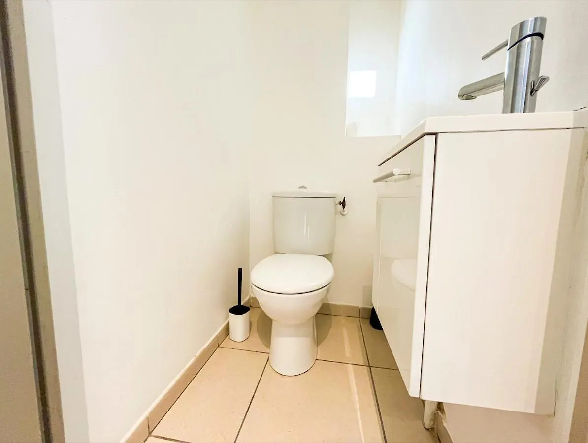 Suite Coumba Villeurbanne Apartment